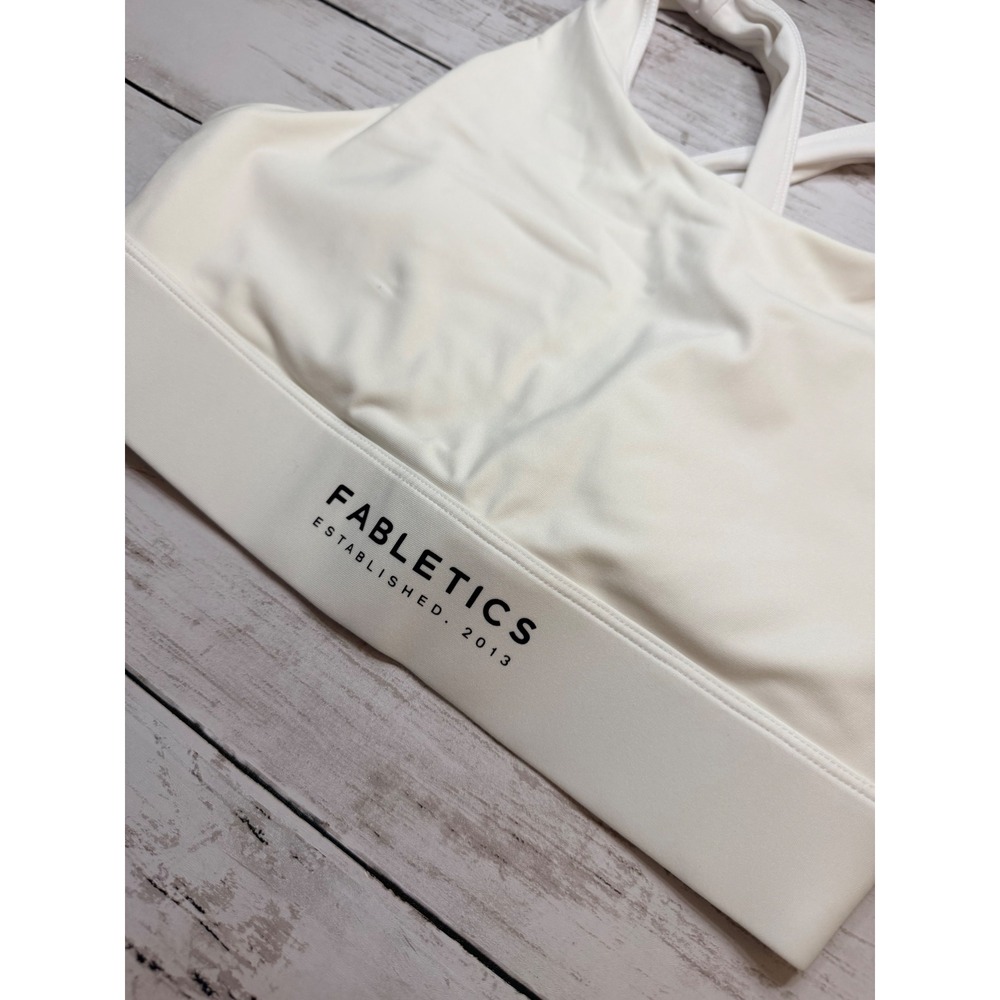 Fabletics White Cross Back Sports Bra Logo Band BA2149794-13524-17030 Small